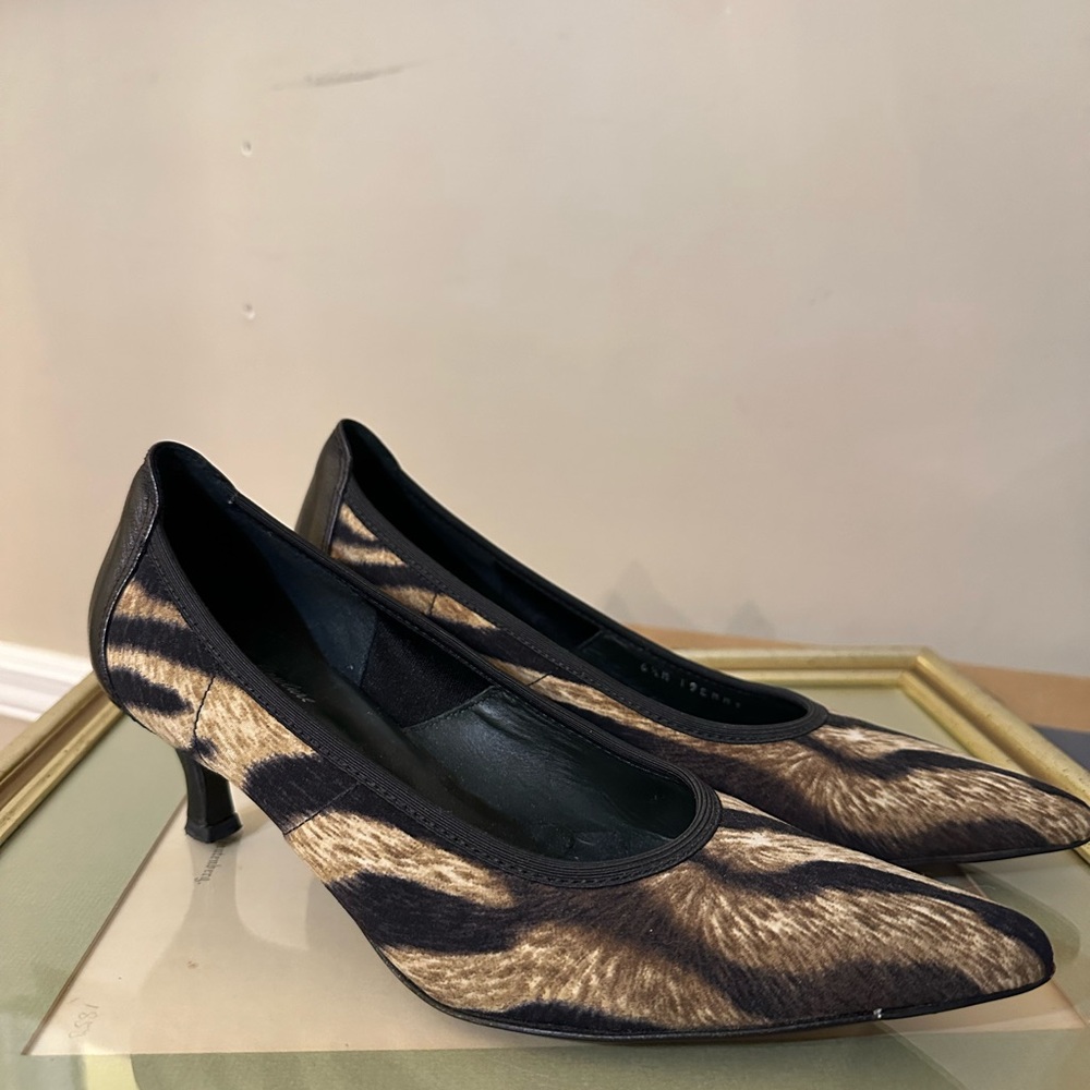 Donald J. Pliner Animal Print Fur Pump Heels